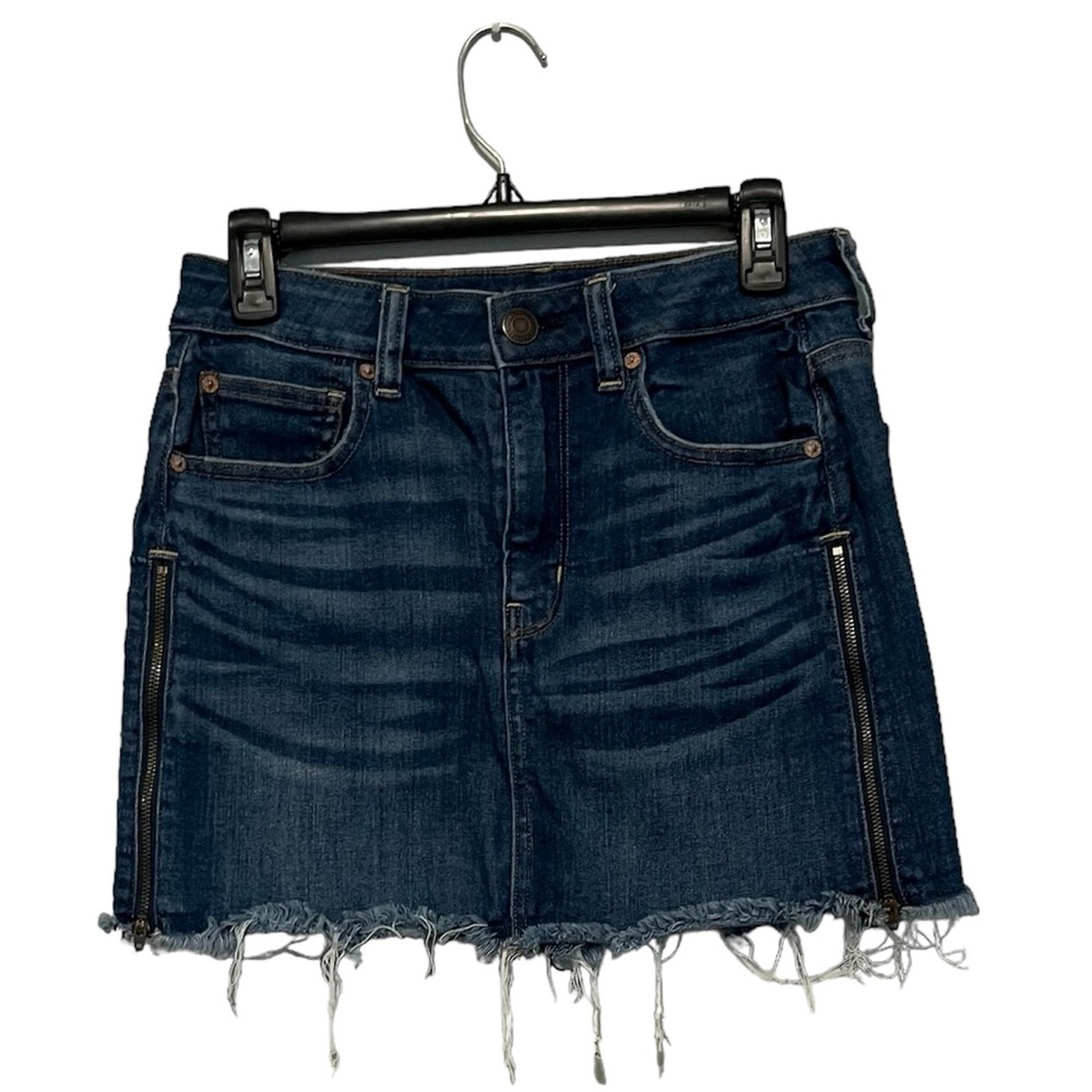 American Eagle Women's Size 6 Blue Demin Mini Skirt